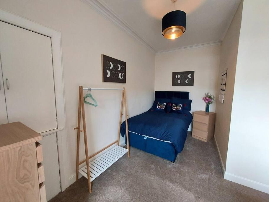 Lovely 2 Bedroom Apartment In The Centre Of Hawick Eksteriør bilde
